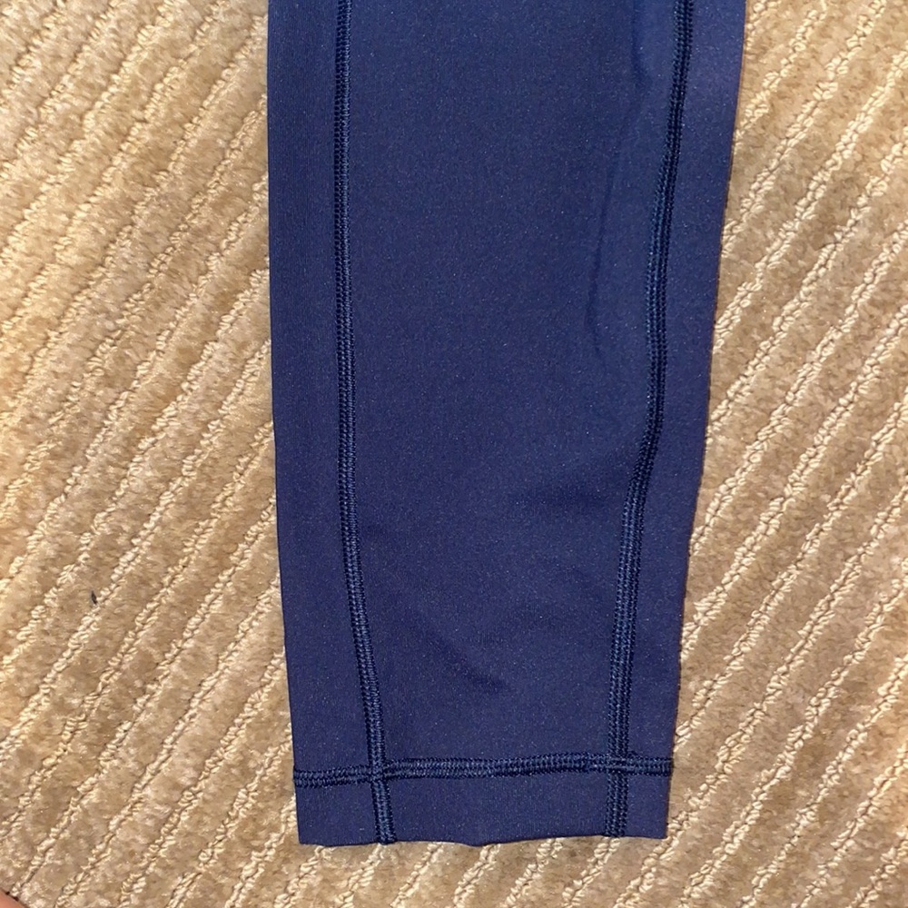 Lululemon!! - Picture 6 of 11
